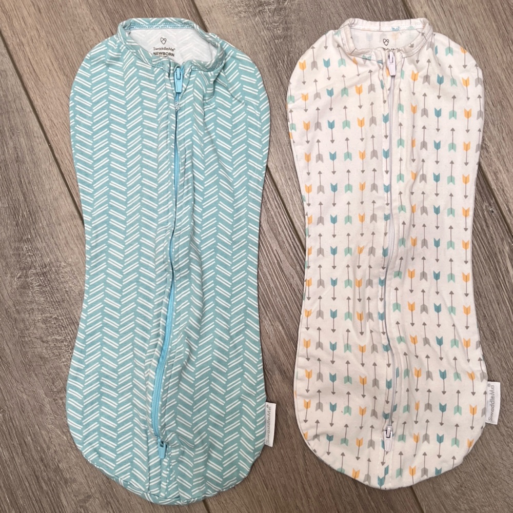 SwaddleMe Newborn zip-up swaddle pods